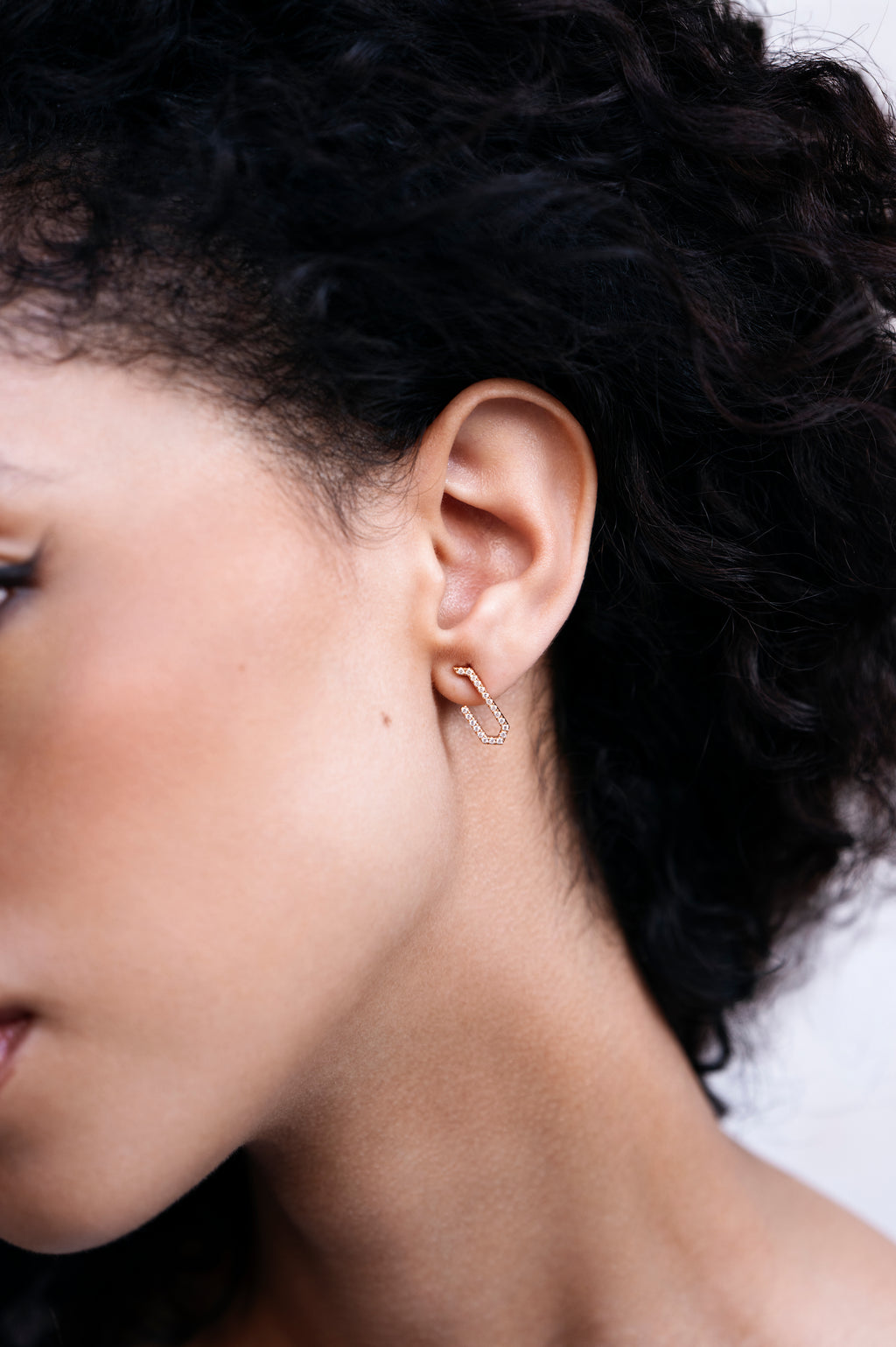 ROOTS ESSENCE EARRINGS PAVÉ - S